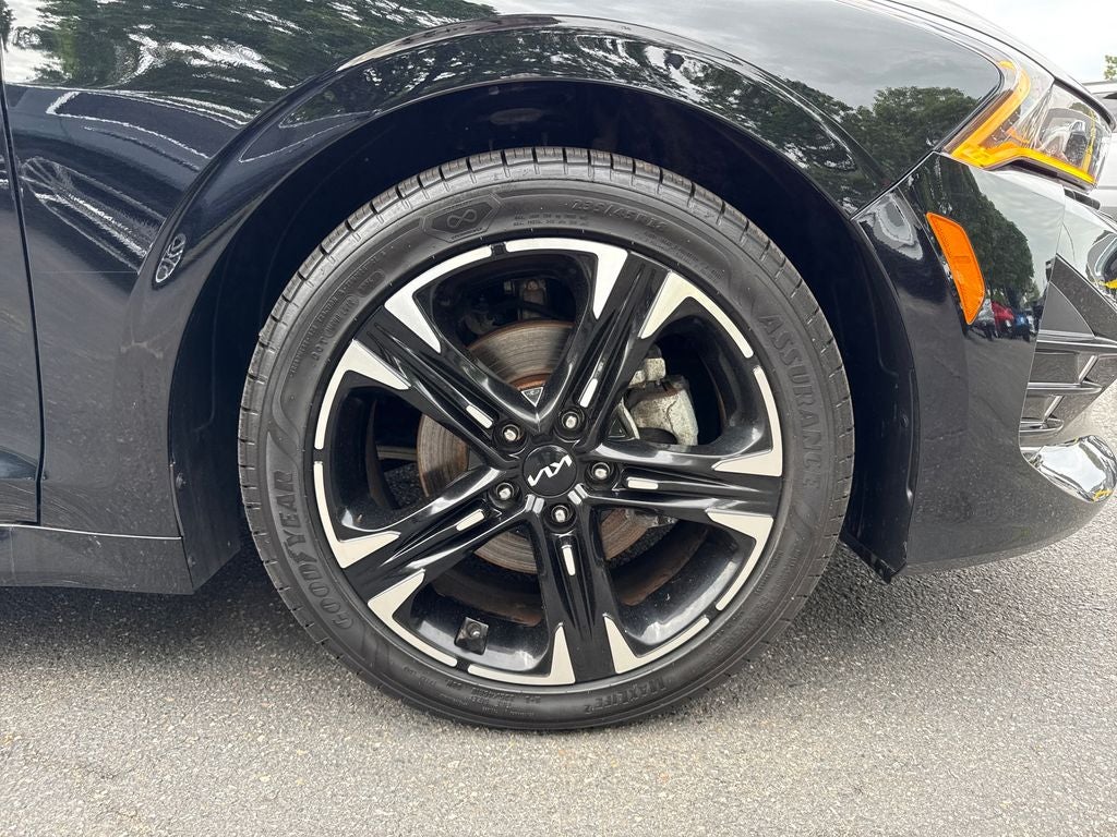 2022 Kia K5 GT-Line