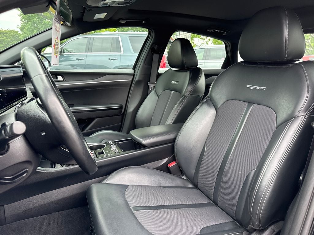 2022 Kia K5 GT-Line