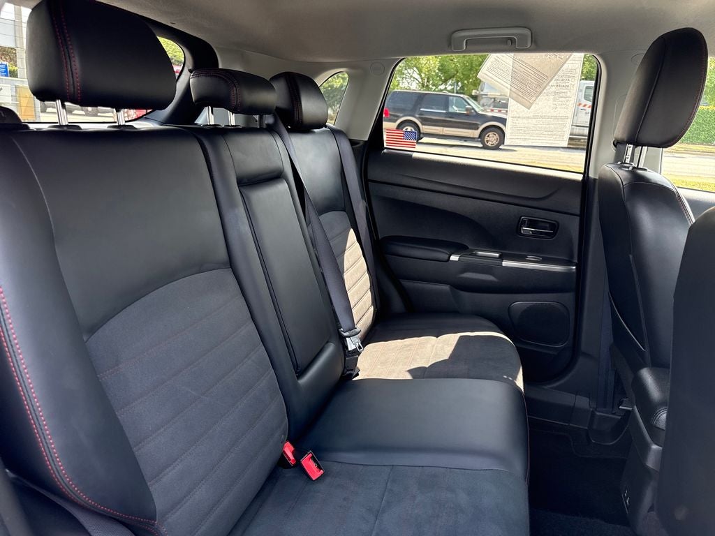 2025 Mitsubishi Outlander Sport 2.0 SE