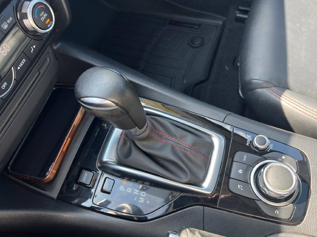 2015 Mazda Mazda3 s Touring
