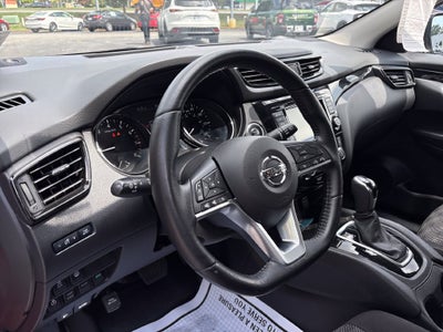 2020 Nissan Rogue Sport SV