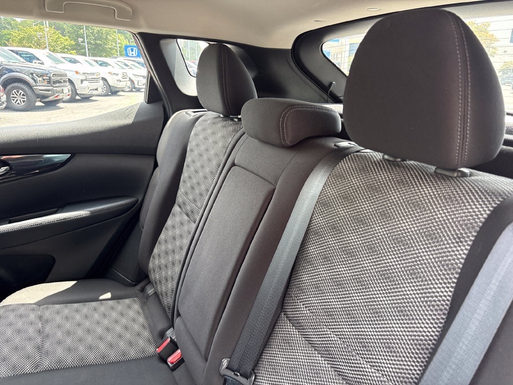 2020 Nissan Rogue Sport SV