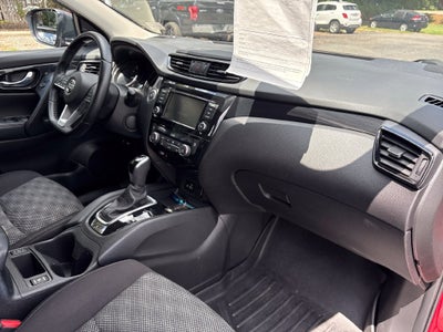 2020 Nissan Rogue Sport SV