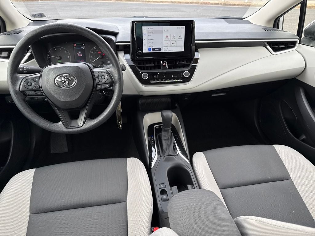 2025 Toyota Corolla Hybrid LE