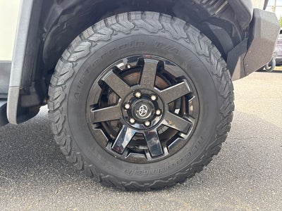 2014 Toyota FJ Cruiser Base