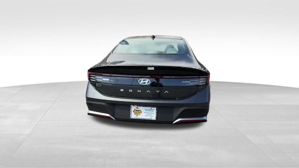 2025 Hyundai Sonata SE