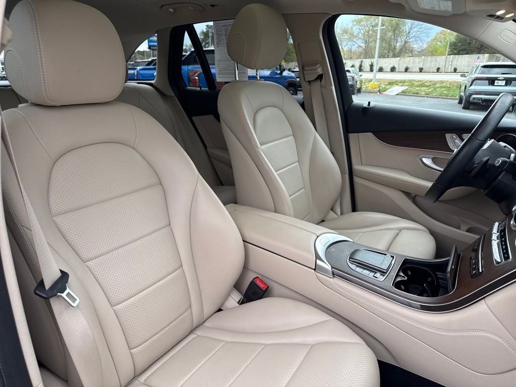 2020 Mercedes-Benz GLC GLC 300