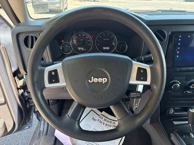 2008 Jeep Commander Sport