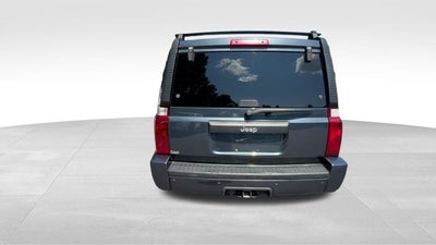 2008 Jeep Commander Sport