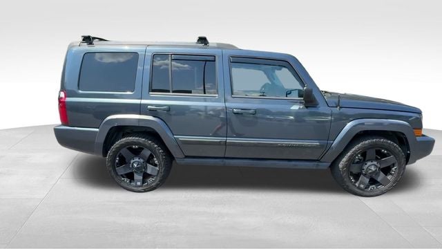 2008 Jeep Commander Sport