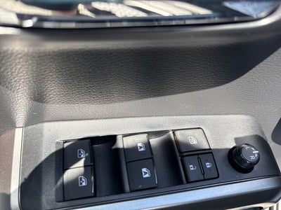 2023 Toyota Tacoma Limited V6