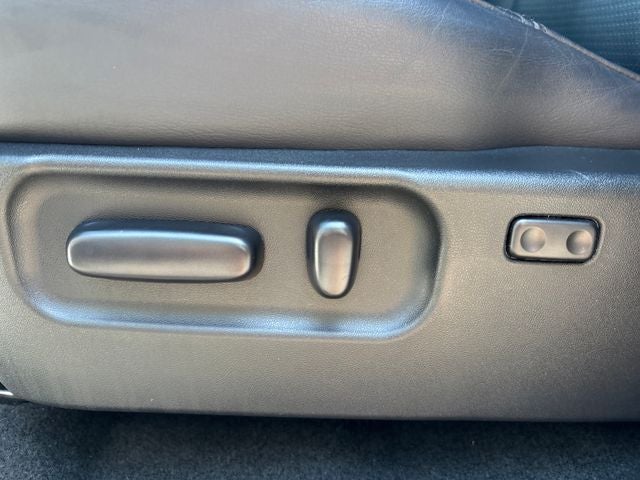 2023 Toyota Tacoma Limited V6