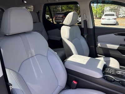 2024 Honda Pilot Touring