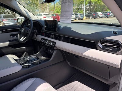 2024 Honda Pilot Touring