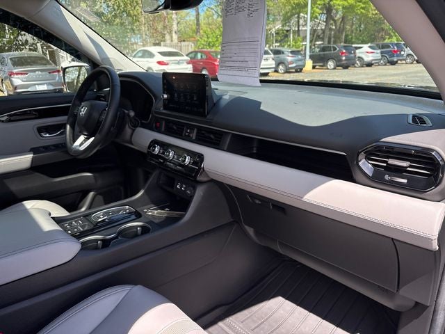 2024 Honda Pilot Touring