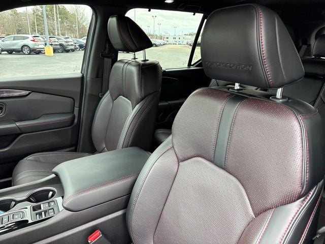 2025 Honda Pilot Black Edition