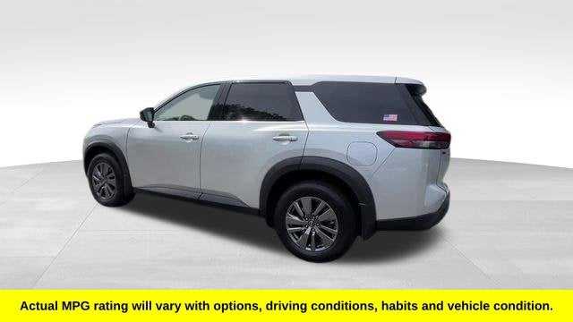 2025 Nissan Pathfinder S
