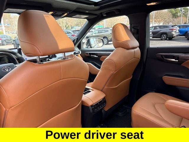 2024 Toyota Highlander Platinum