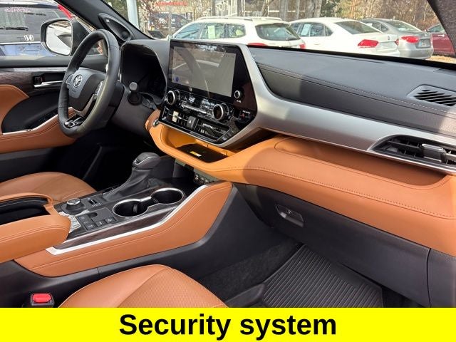 2024 Toyota Highlander Platinum