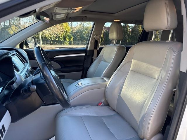 2017 Toyota Highlander XLE