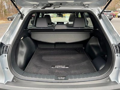 2023 Toyota Corolla Cross Hybrid SE