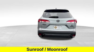 2023 Toyota Corolla Cross Hybrid SE