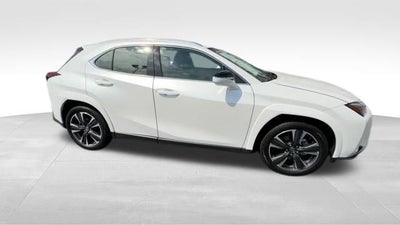 2025 Lexus UX 300h Premium