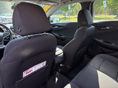 2022 Chevrolet Malibu LS 1LS