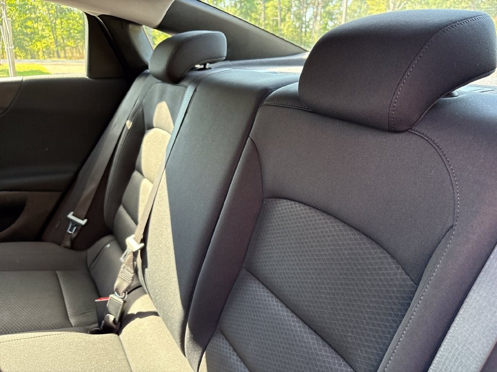 2022 Chevrolet Malibu LS 1LS
