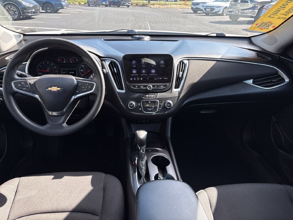 2022 Chevrolet Malibu LS 1LS