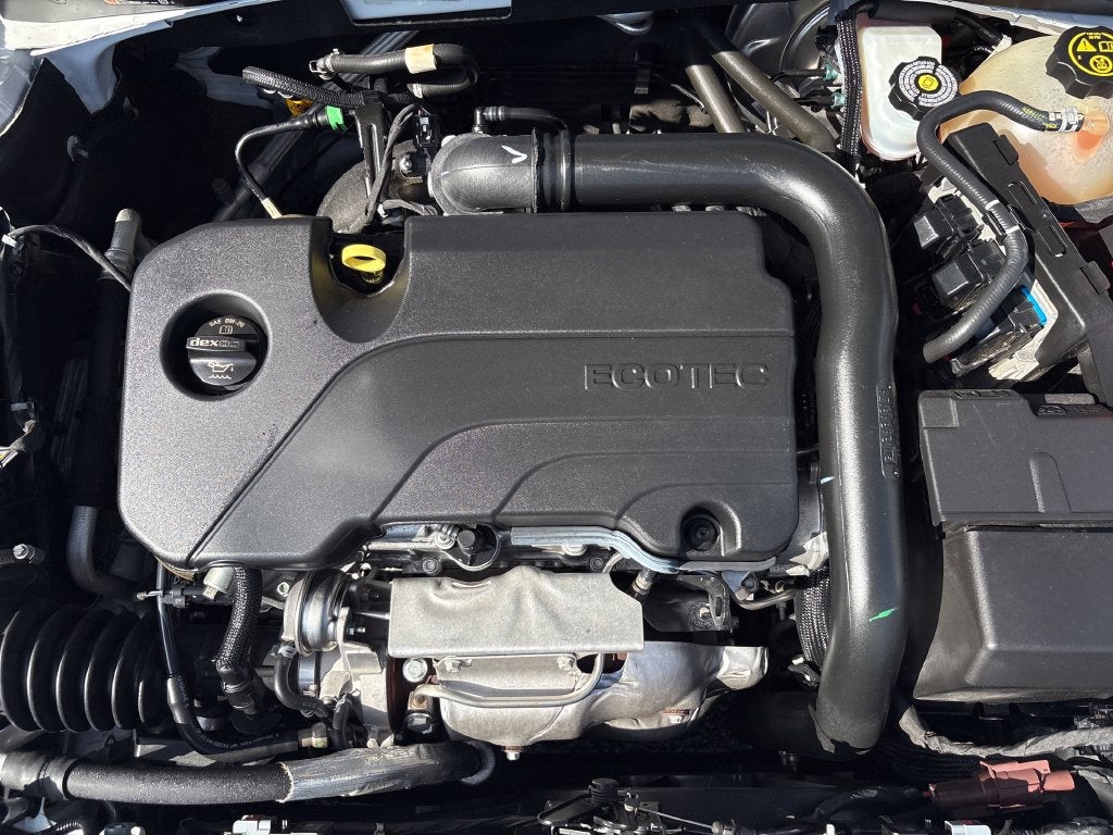 2022 Chevrolet Malibu LS 1LS