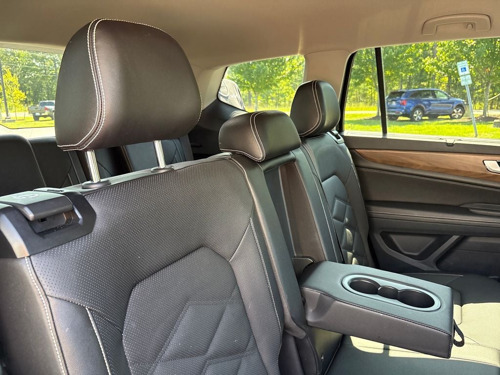 2024 Volkswagen Atlas 2.0T SE w/Technology