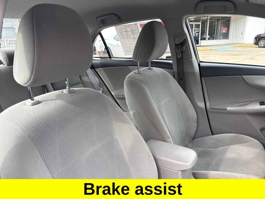 2011 Toyota Corolla LE