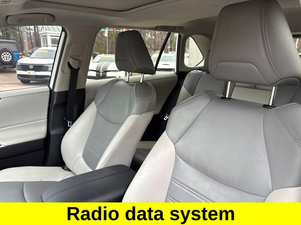 2019 Toyota RAV4 XLE Premium