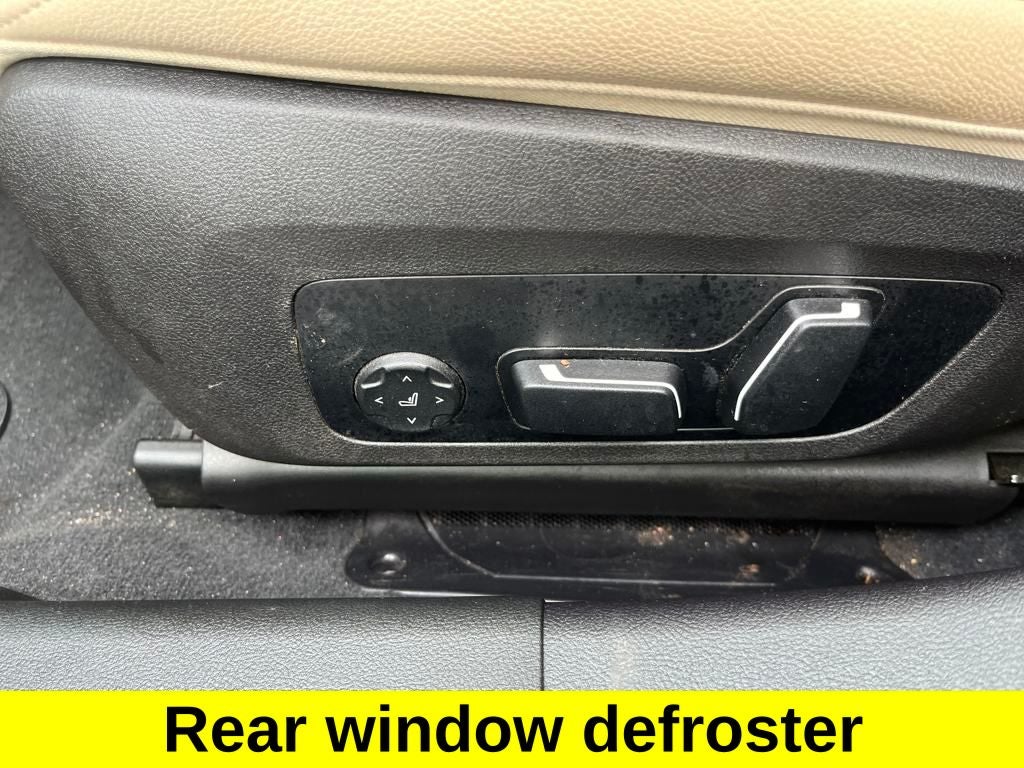 2024 BMW 3 Series 330i