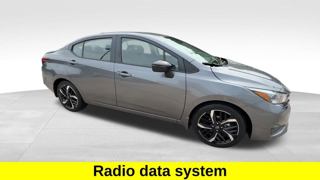 2025 Nissan Versa 1.6 SR