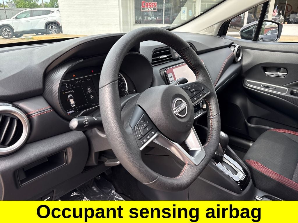 2025 Nissan Versa 1.6 SR
