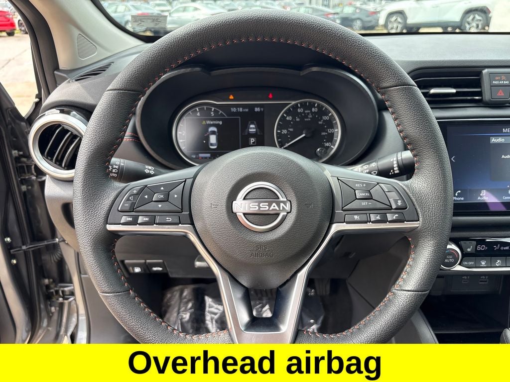 2025 Nissan Versa 1.6 SR
