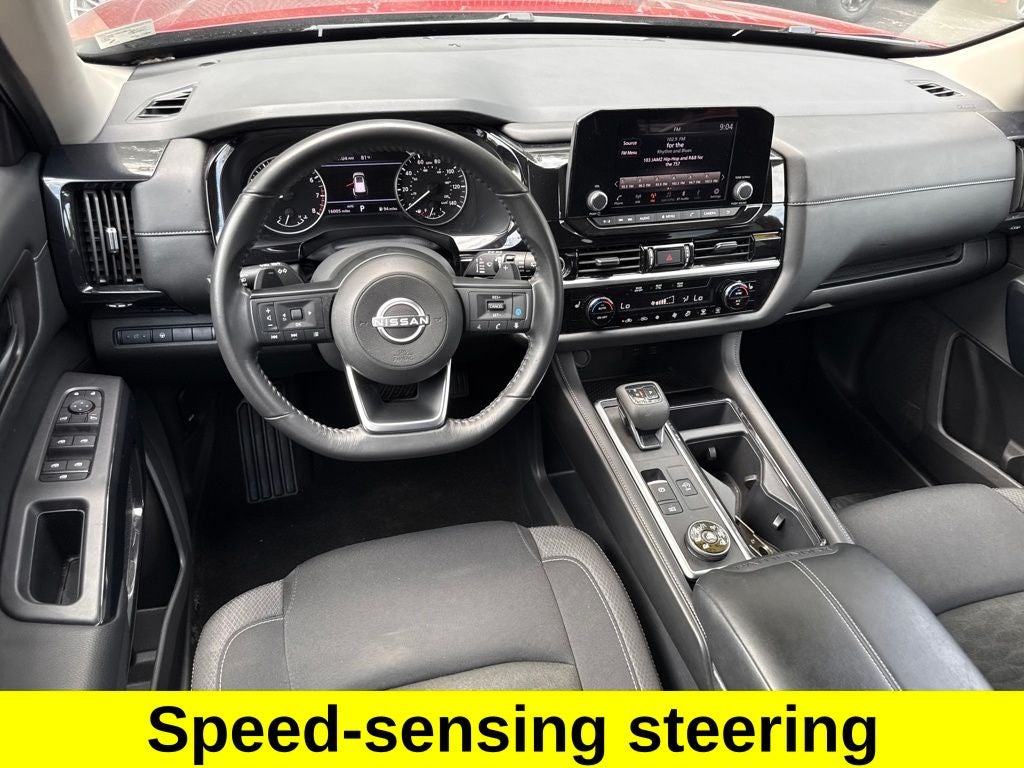 2024 Nissan Pathfinder SV