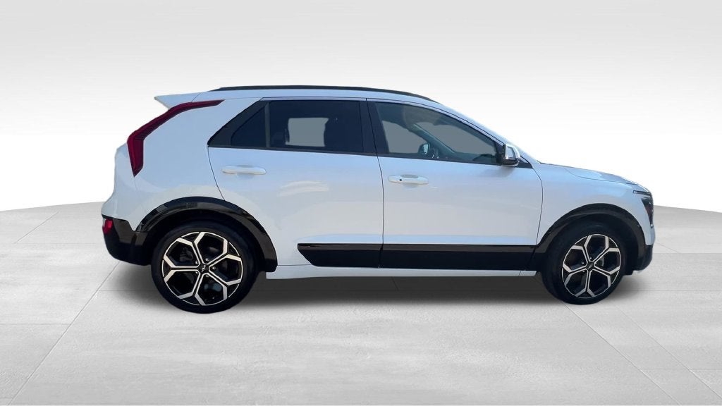 2023 Kia Niro EX Touring