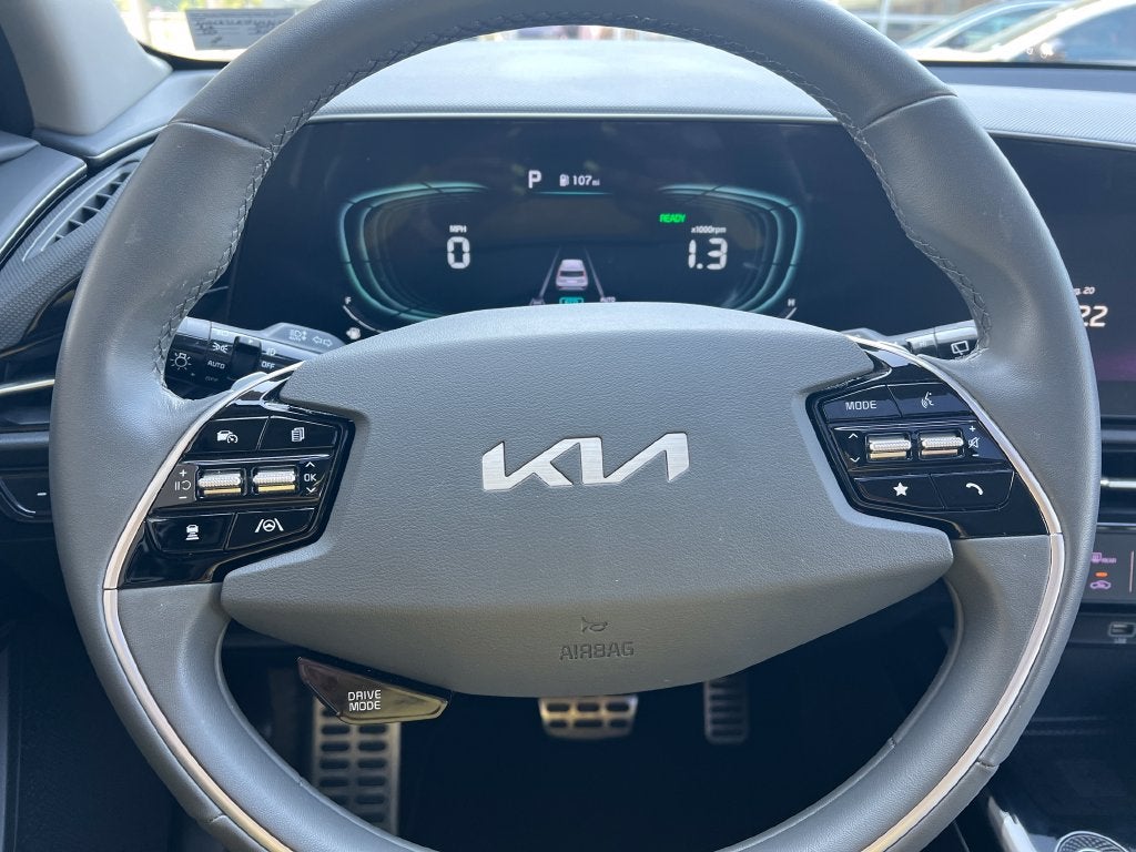 2023 Kia Niro EX Touring