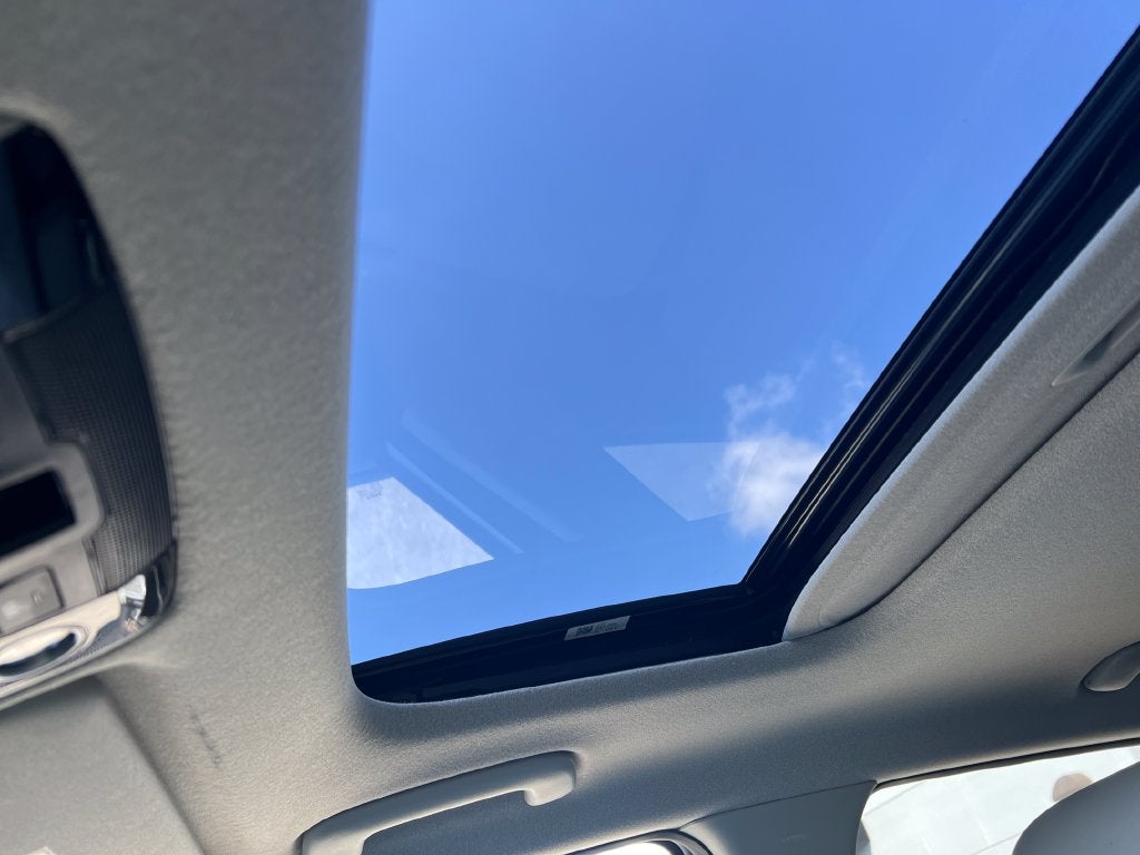 2023 Kia Niro EX Touring