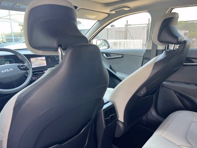 2023 Kia Niro EX Touring