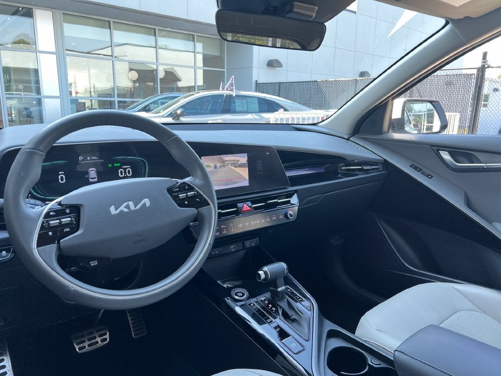 2023 Kia Niro EX Touring