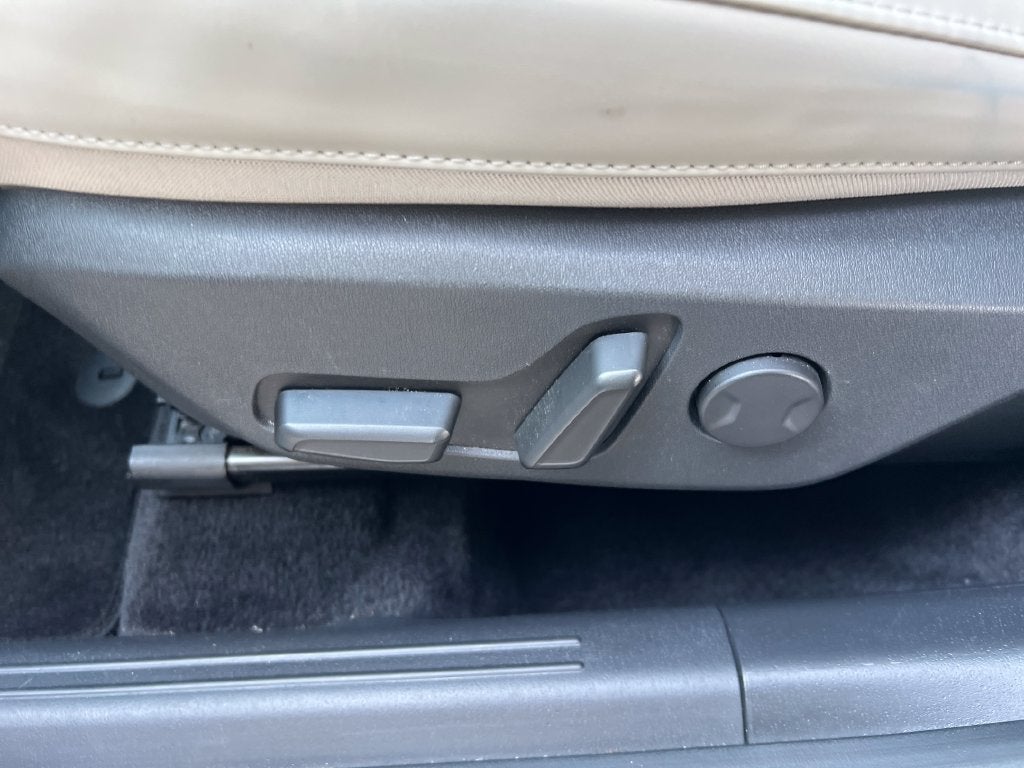 2023 Kia Niro EX Touring
