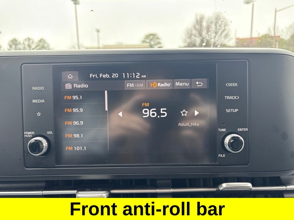 2024 Kia Carnival LX