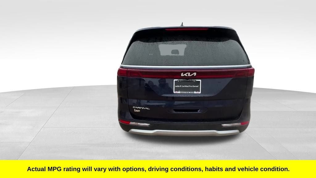 2024 Kia Carnival LX