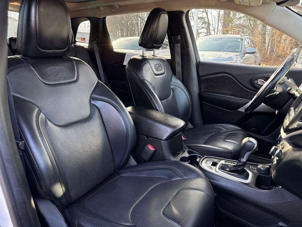 2018 Jeep Cherokee Overland