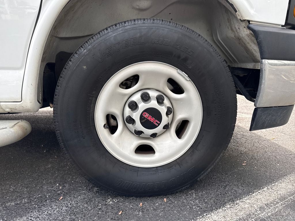 2024 GMC Savana 2500 Work Van