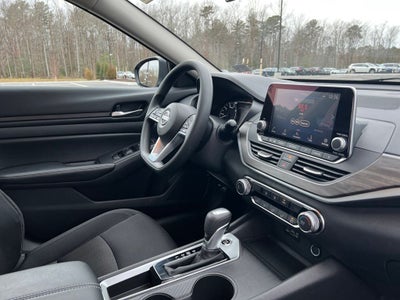 2025 Nissan Altima 2.5 SV